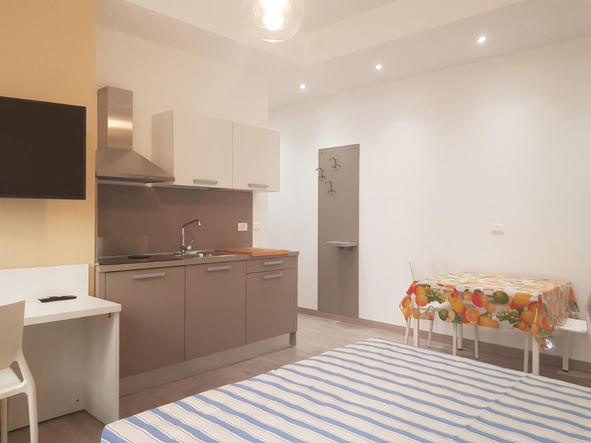 Cristina Sweet Home Savona Ngoại thất bức ảnh